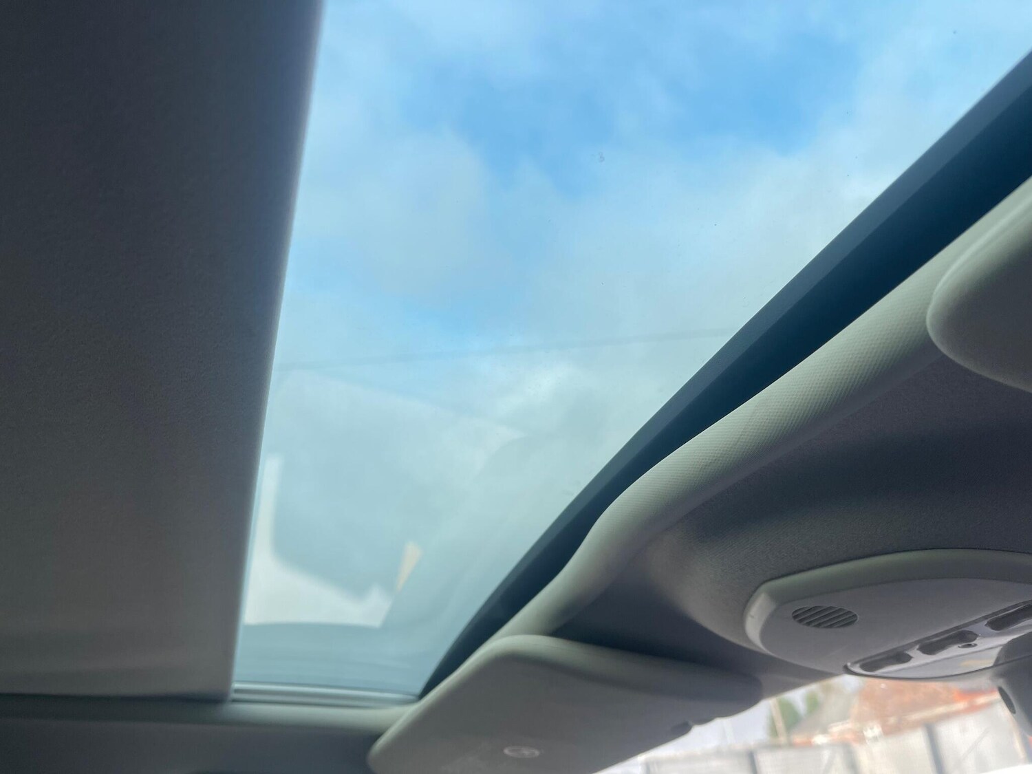 Used Peugeot 5008 2012 for sale - 75949863: Photo 48