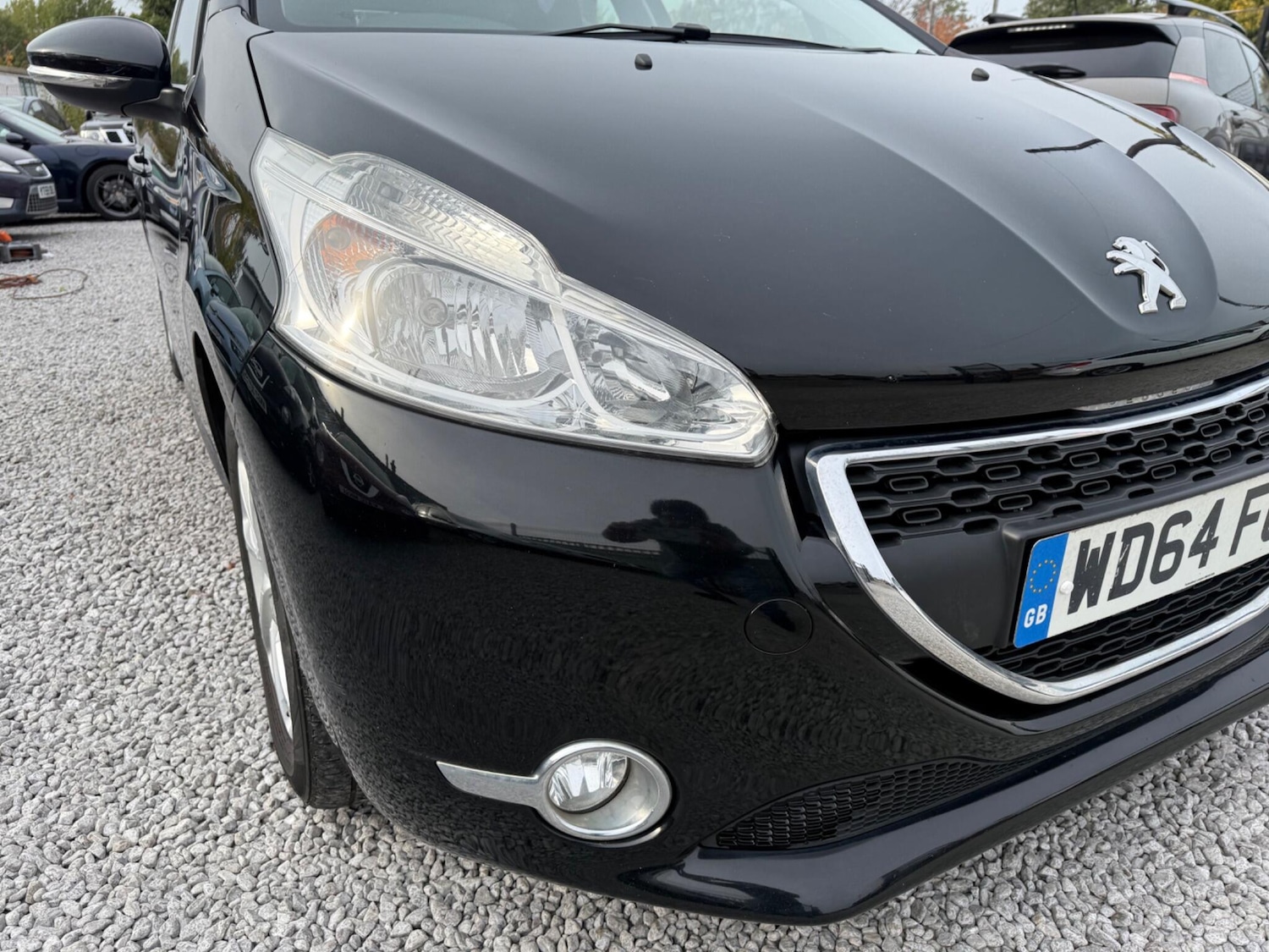 Used Peugeot 208 2015 for sale - 76522465: Photo 40