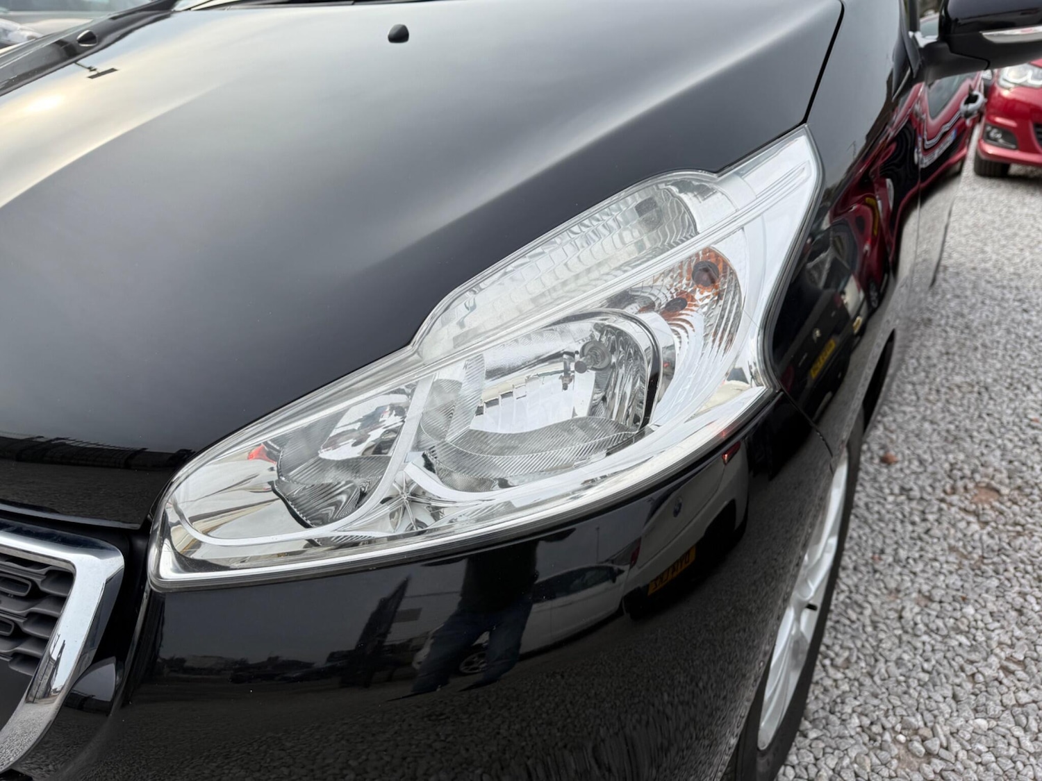 Used Peugeot 208 2015 for sale - 76522465: Photo 43