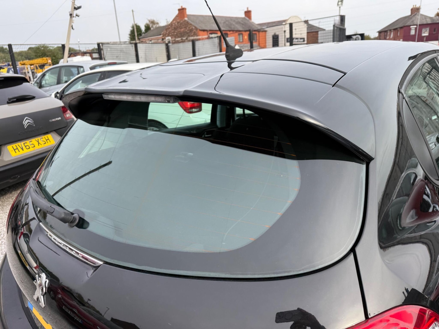 Used Peugeot 208 2015 for sale - 76522465: Photo 46