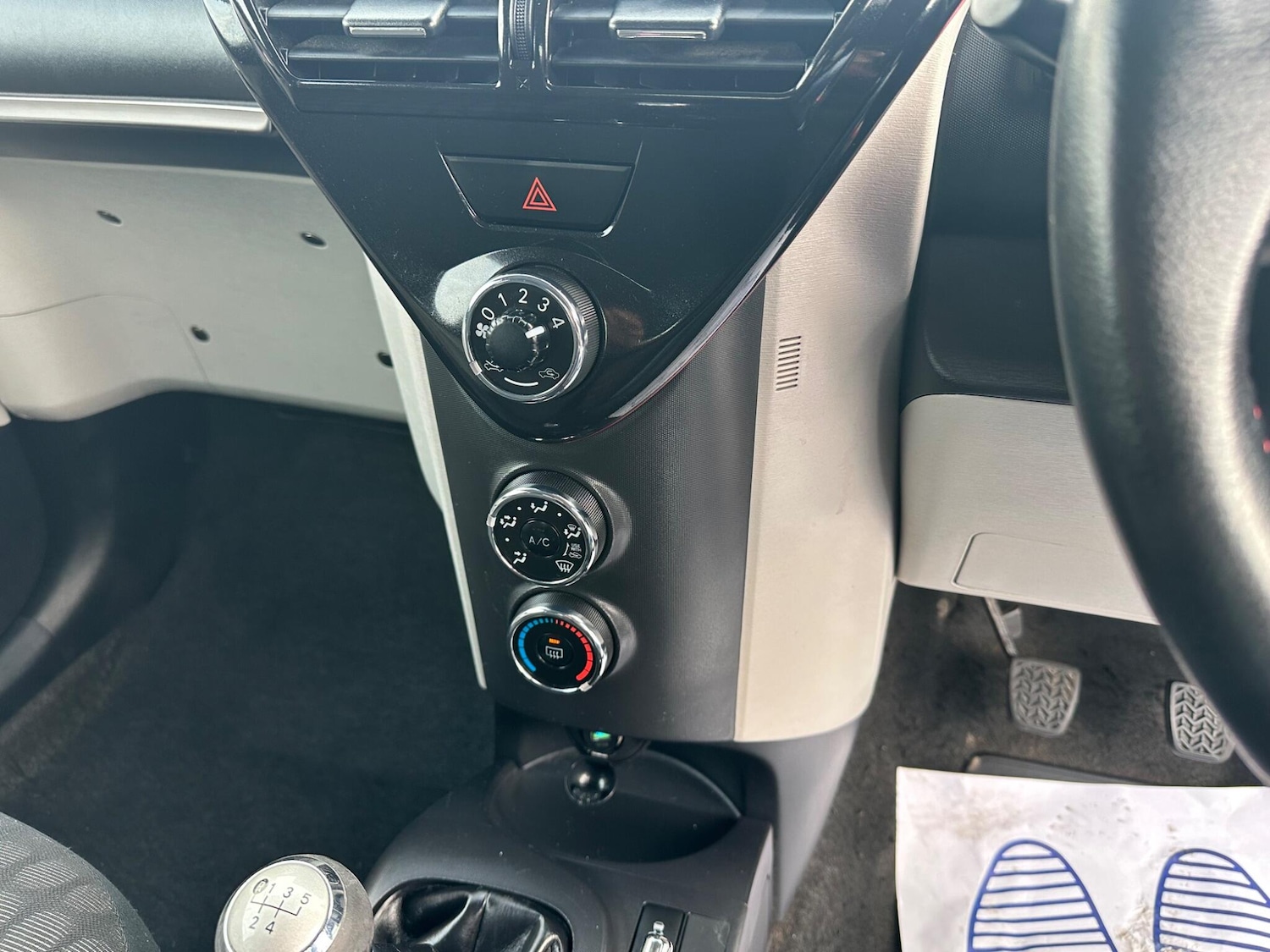 Used Toyota IQ for sale - 78116044: Photo 18