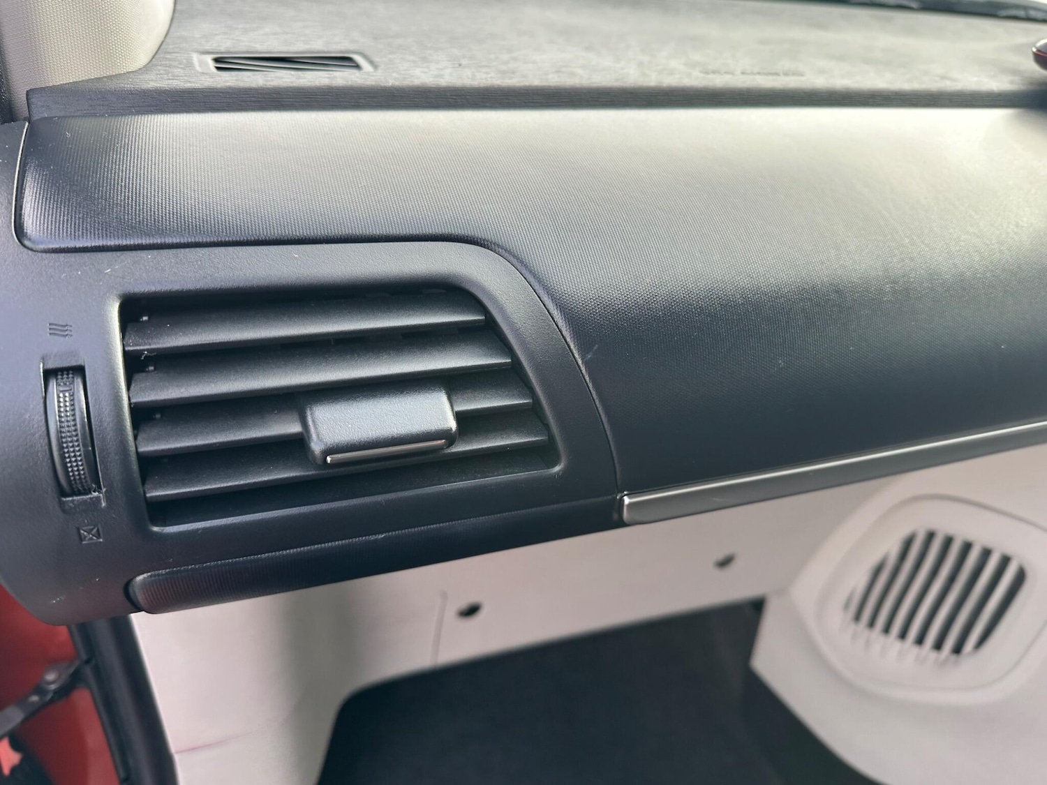 Used Toyota IQ for sale - 78116044: Photo 29