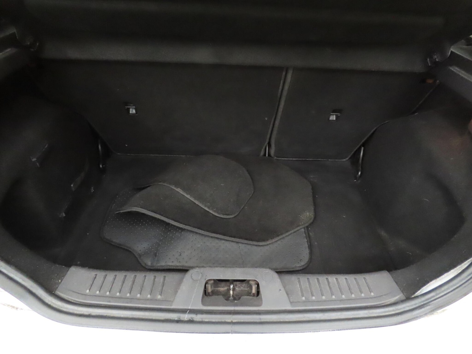 Used Ford Fiesta 2014 for sale - 77970568: Photo 12