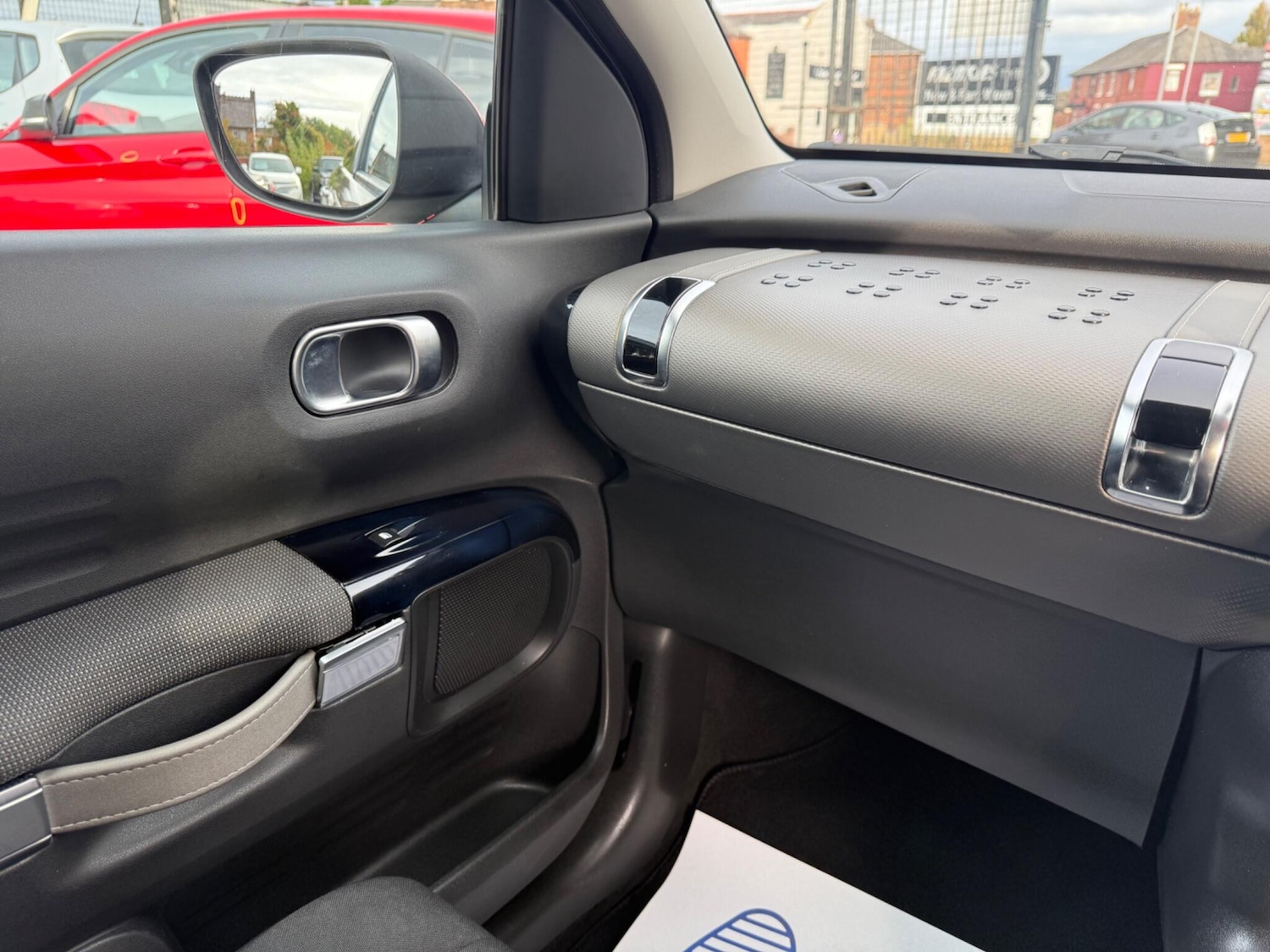 Used Citroen C4 Cactus 2015 for sale - 75940849: Photo 26