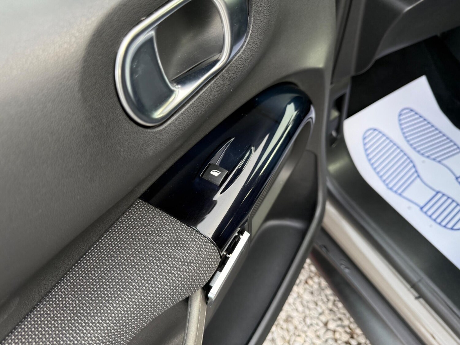 Used Citroen C4 Cactus 2015 for sale - 75940849: Photo 29