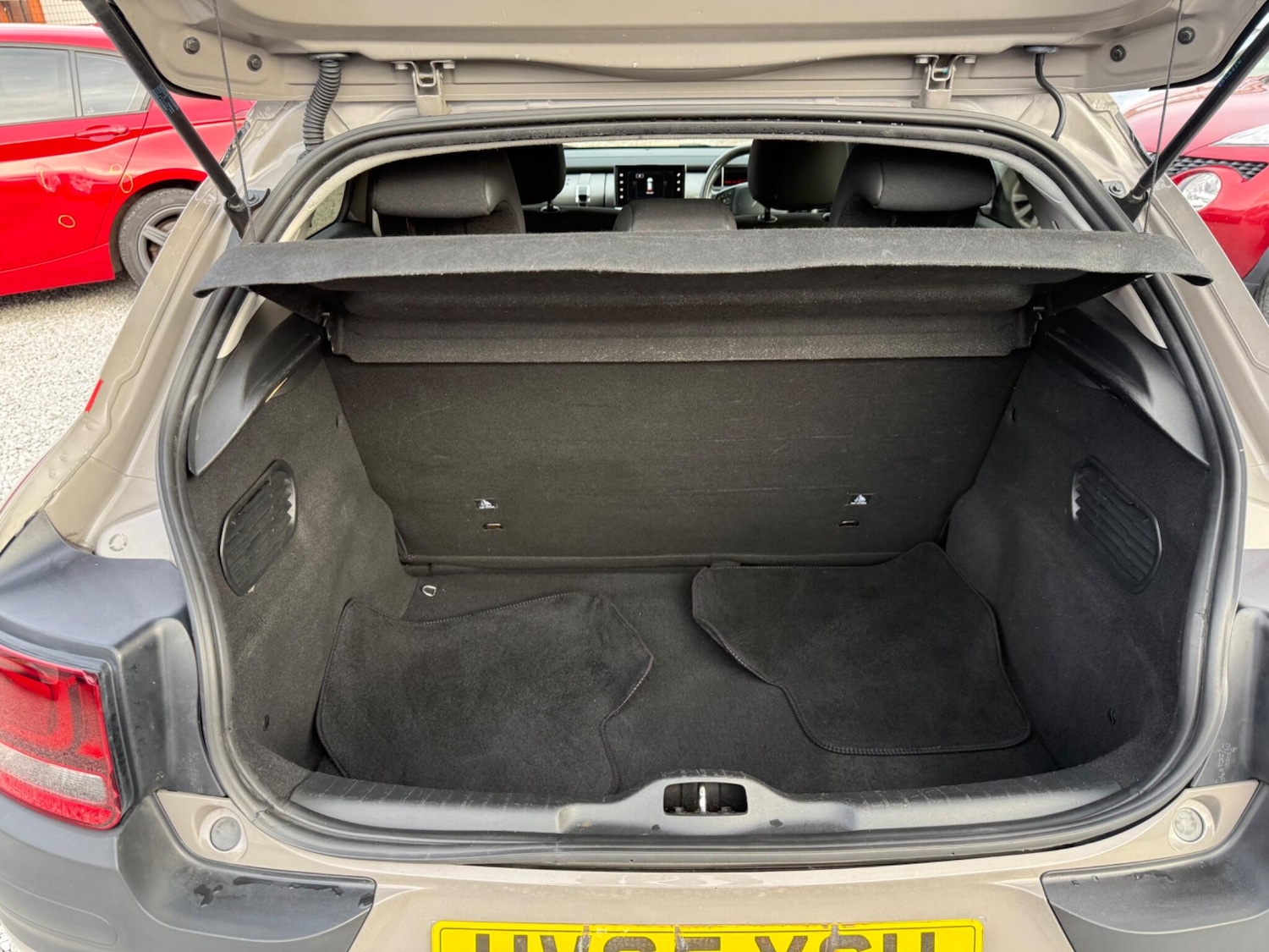 Used Citroen C4 Cactus 2015 for sale - 75940849: Photo 44