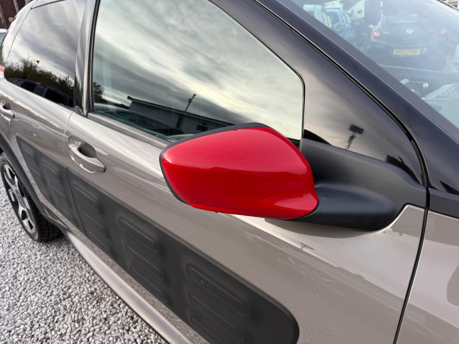 Used Citroen C4 Cactus 2015 for sale - 75940849: Photo 57