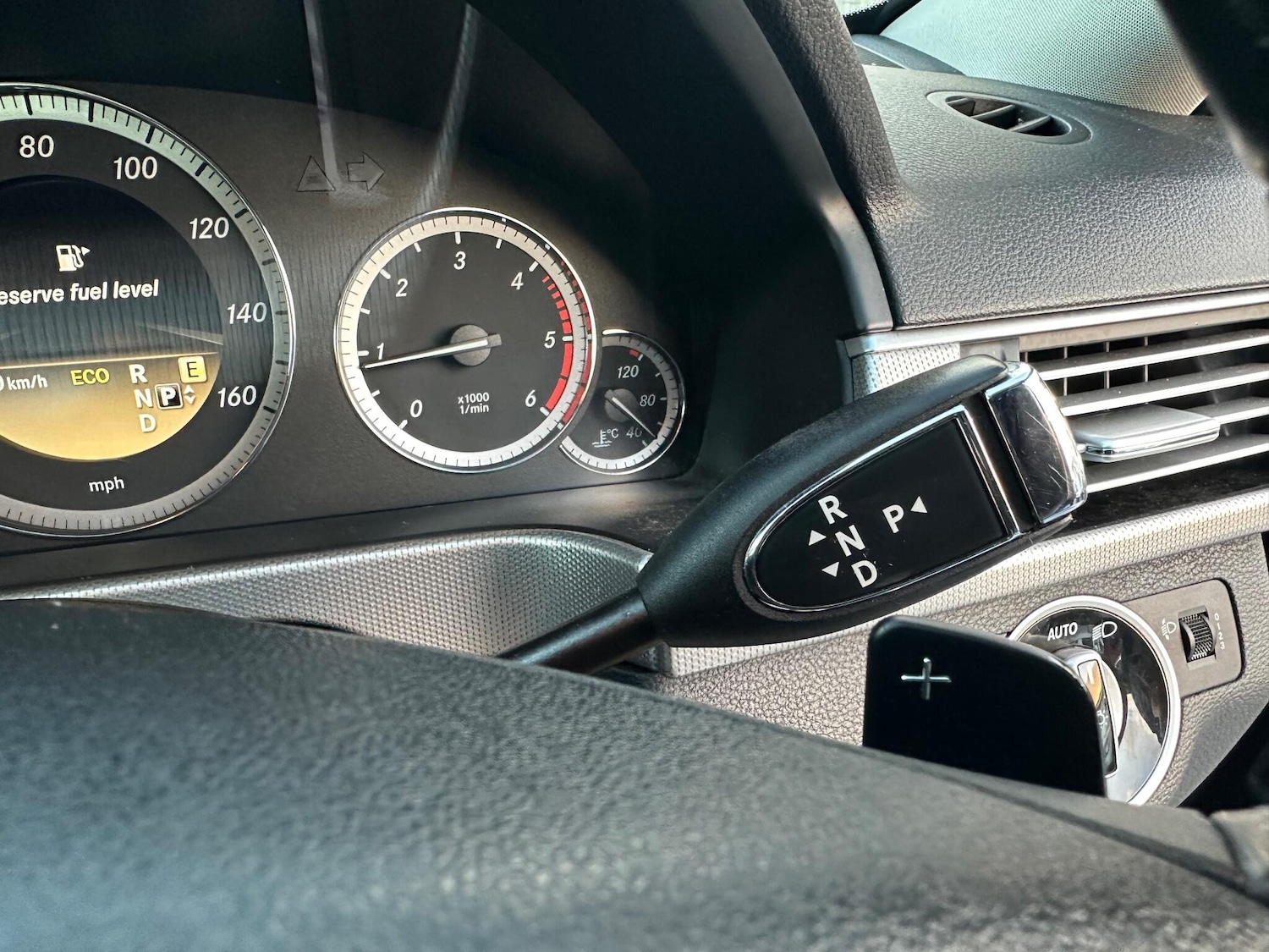 Used Mercedes-Benz E Class 2012 for sale - 76990621: Photo 20