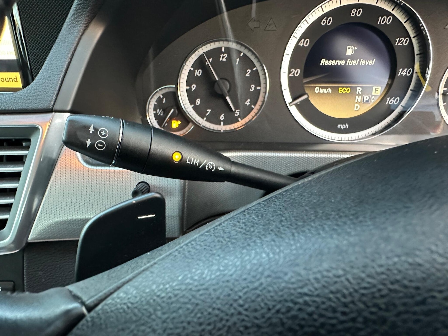 Used Mercedes-Benz E Class 2012 for sale - 76990621: Photo 21