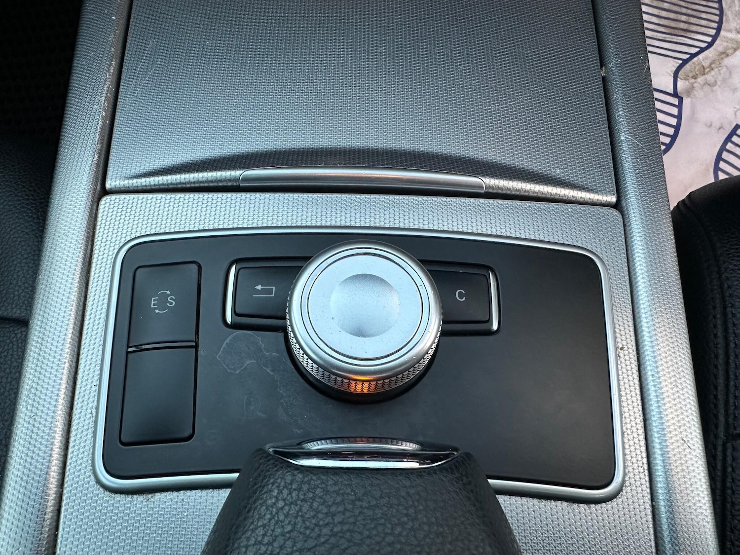 Used Mercedes-Benz E Class 2012 for sale - 76990621: Photo 28