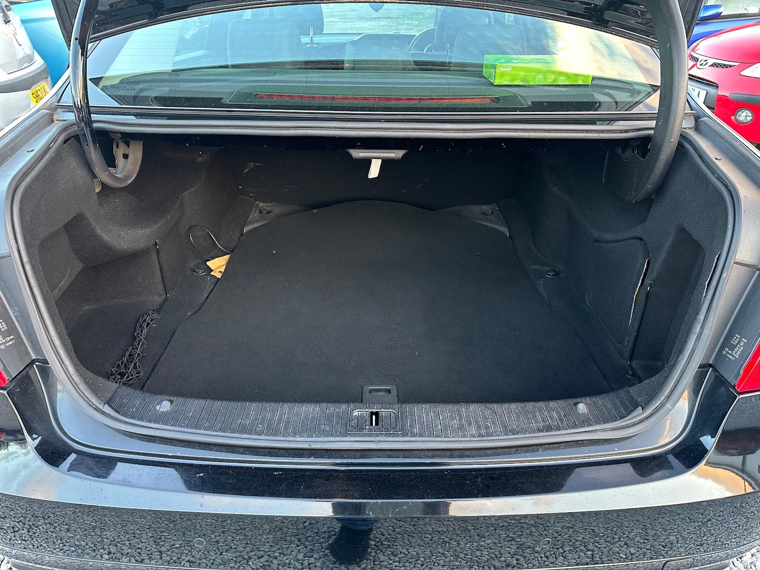 Used Mercedes-Benz E Class 2012 for sale - 76990621: Photo 46