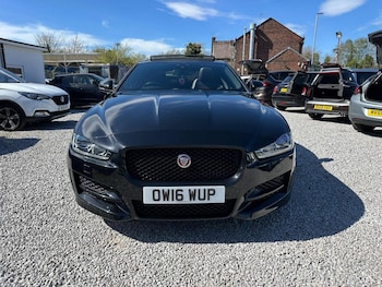 Used Jaguar XE 2016 for sale - 79554543: Photo
