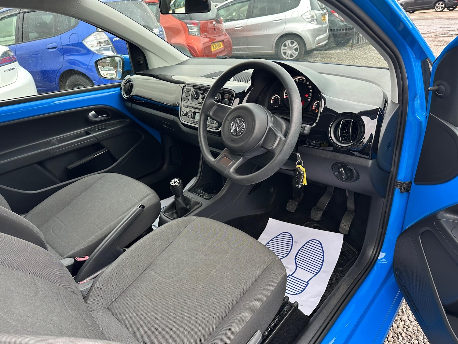 Used Volkswagen up! 2015 for sale - 77049731: Photo 15