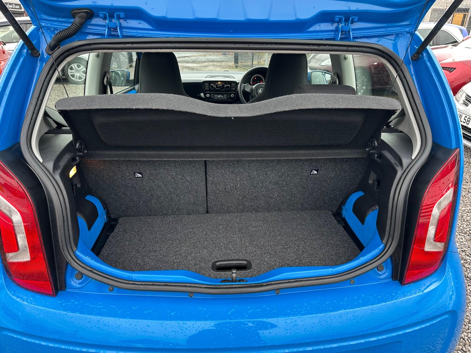 Used Volkswagen up! 2015 for sale - 77049731: Photo 27