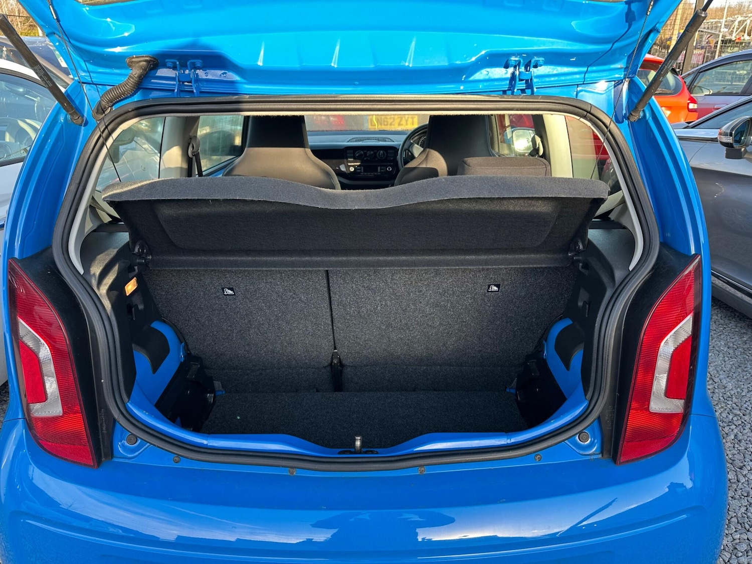 Used Volkswagen up! 2015 for sale - 77049731: Photo 9