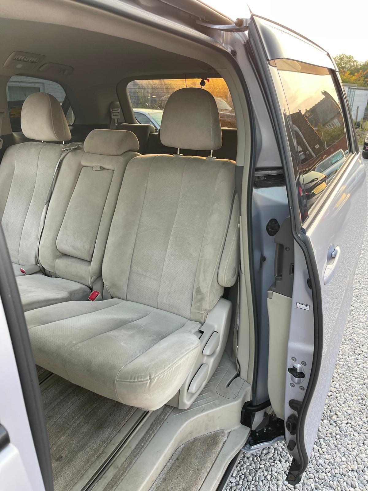 Used Toyota Estima 2019 for sale - 76314862: Photo 11