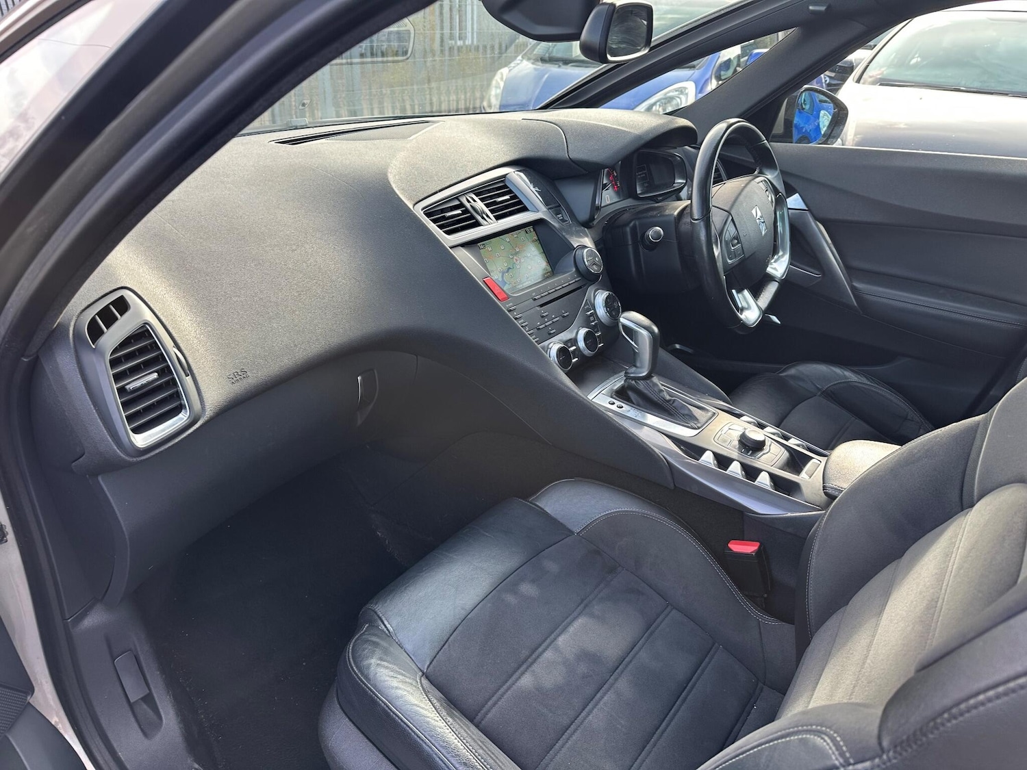 Used Citroen DS5 2013 for sale - 76433330: Photo 7