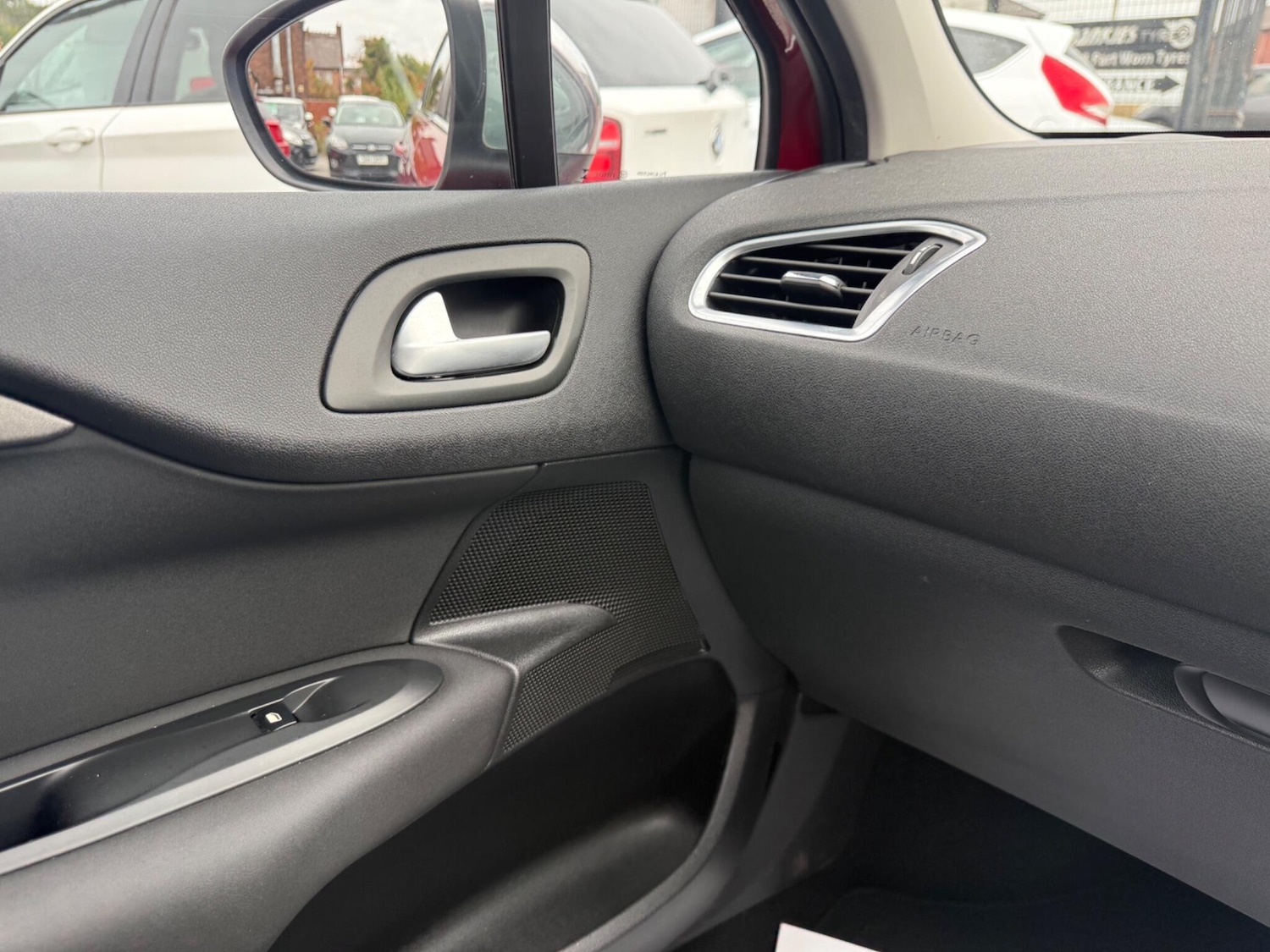 Used Citroen C4 2016 for sale - 76306773: Photo 33