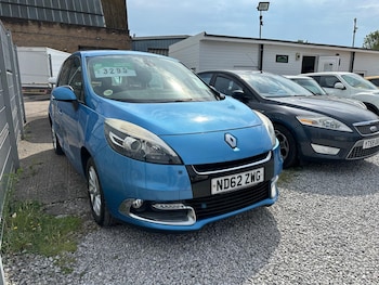 Used Renault Scenic 2013 for sale - 75430971: Photo