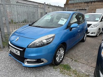Used Renault Scenic 2013 for sale - 75430971: Photo