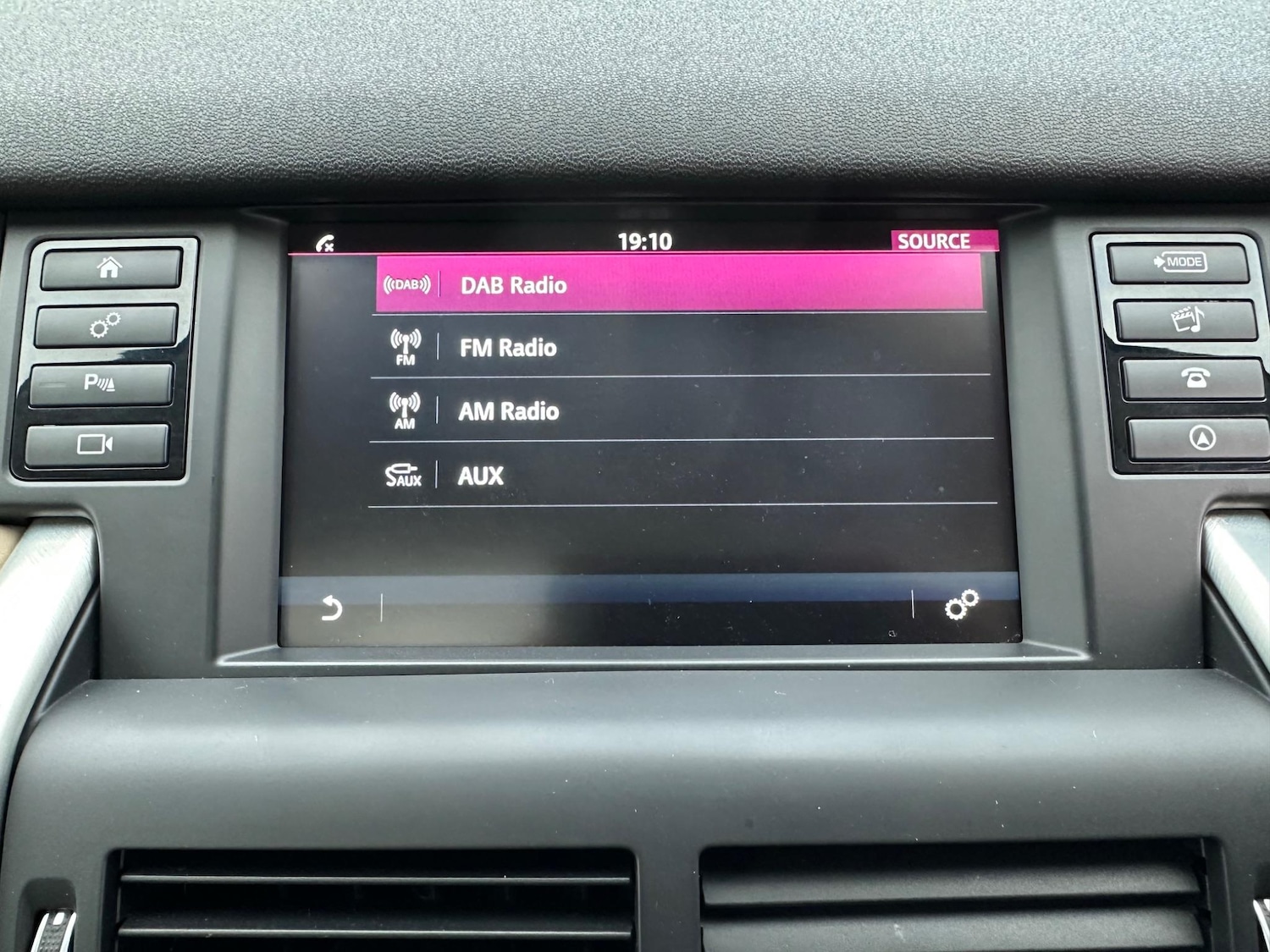 Used Land Rover Discovery Sport for sale - 78115946: Photo 27