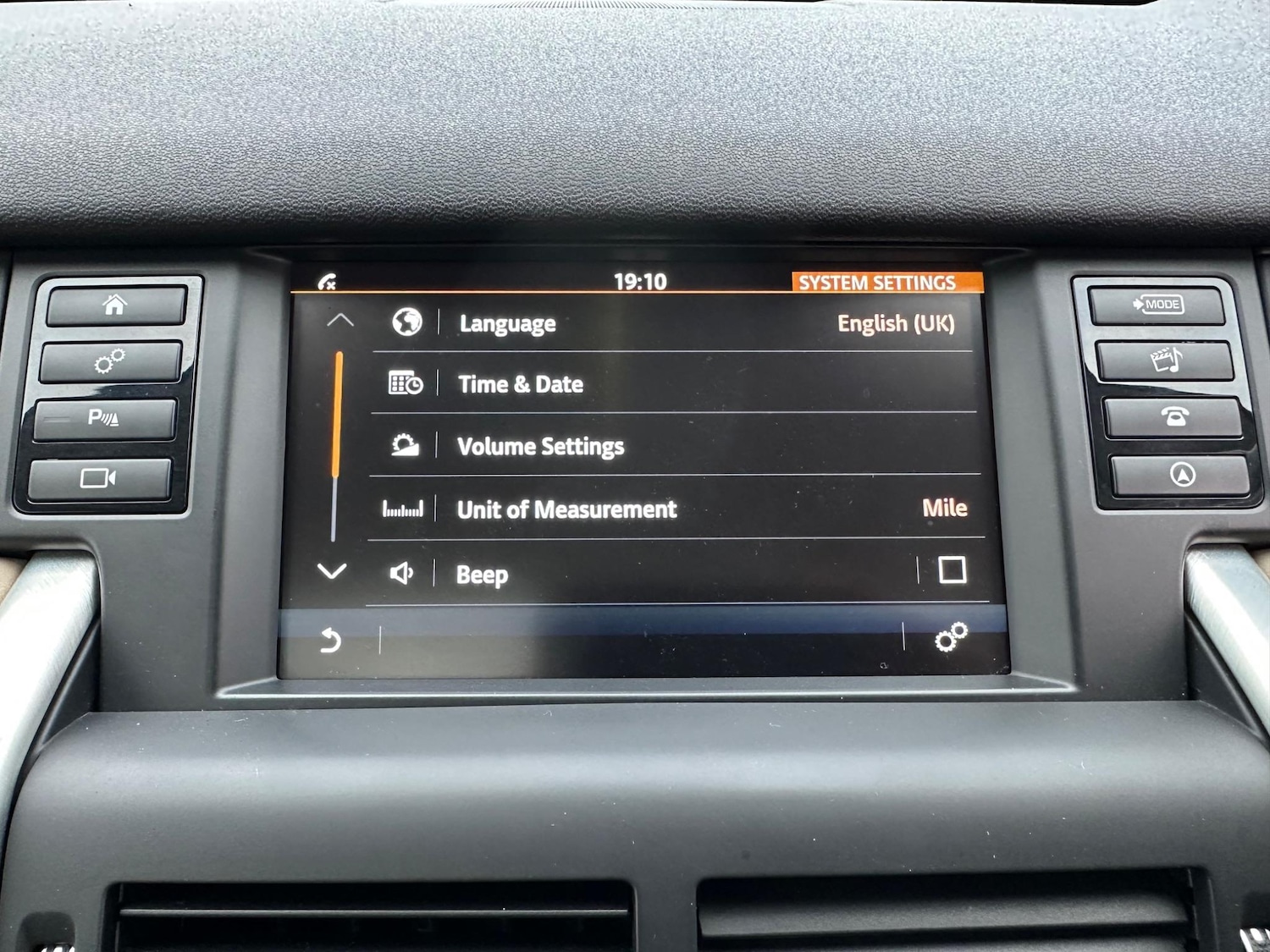 Used Land Rover Discovery Sport for sale - 78115946: Photo 28