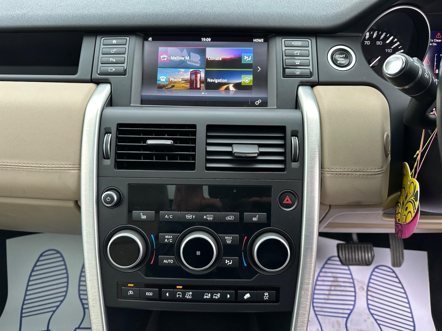 Used Land Rover Discovery Sport for sale - 78115946: Photo 35