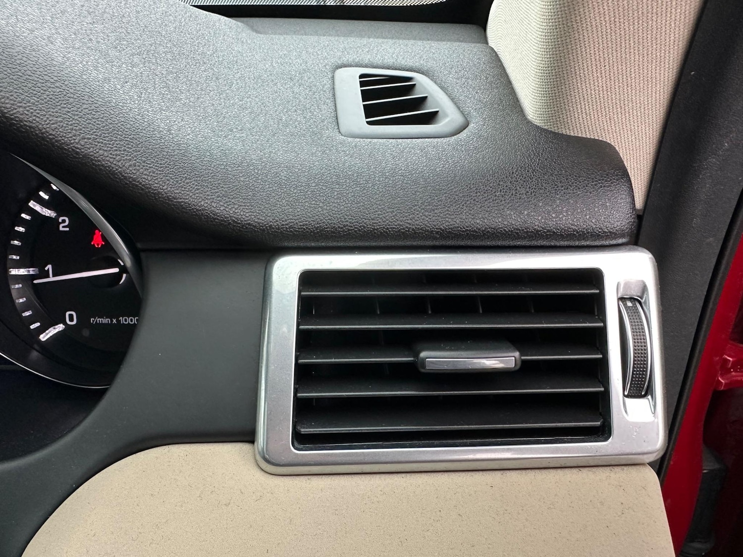 Used Land Rover Discovery Sport for sale - 78115946: Photo 57