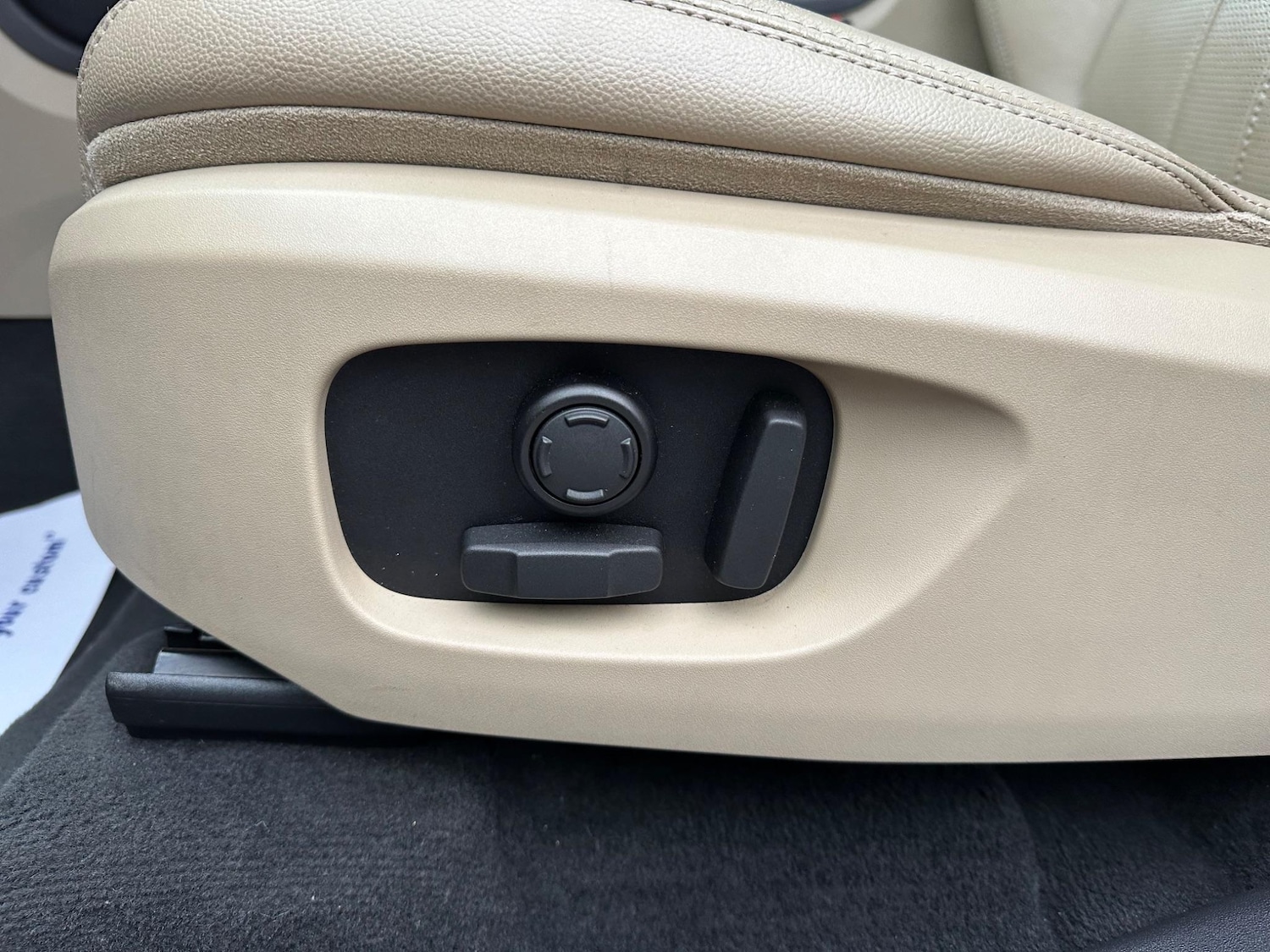 Used Land Rover Discovery Sport for sale - 78115946: Photo 64