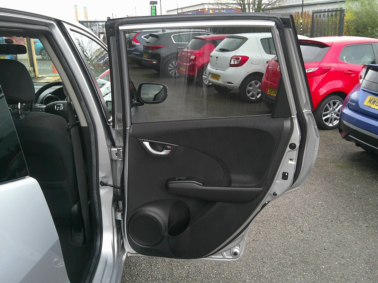 Used Honda Jazz 2014 for sale - 76547857: Photo 17