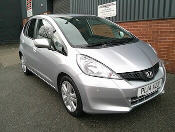 Used Honda Jazz 2014 for sale - 76547857: Photo