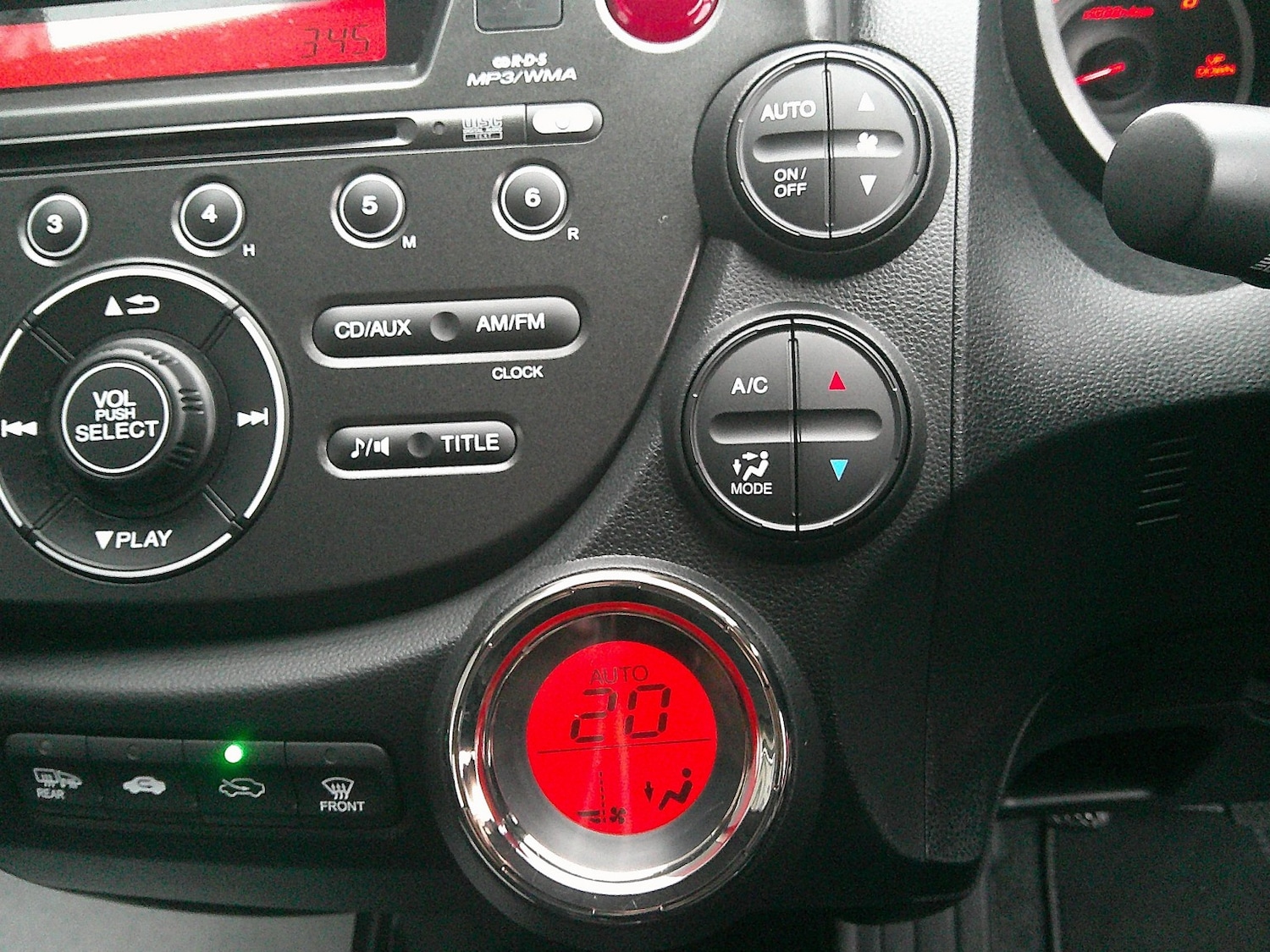 Used Honda Jazz 2014 for sale - 76547857: Photo 28