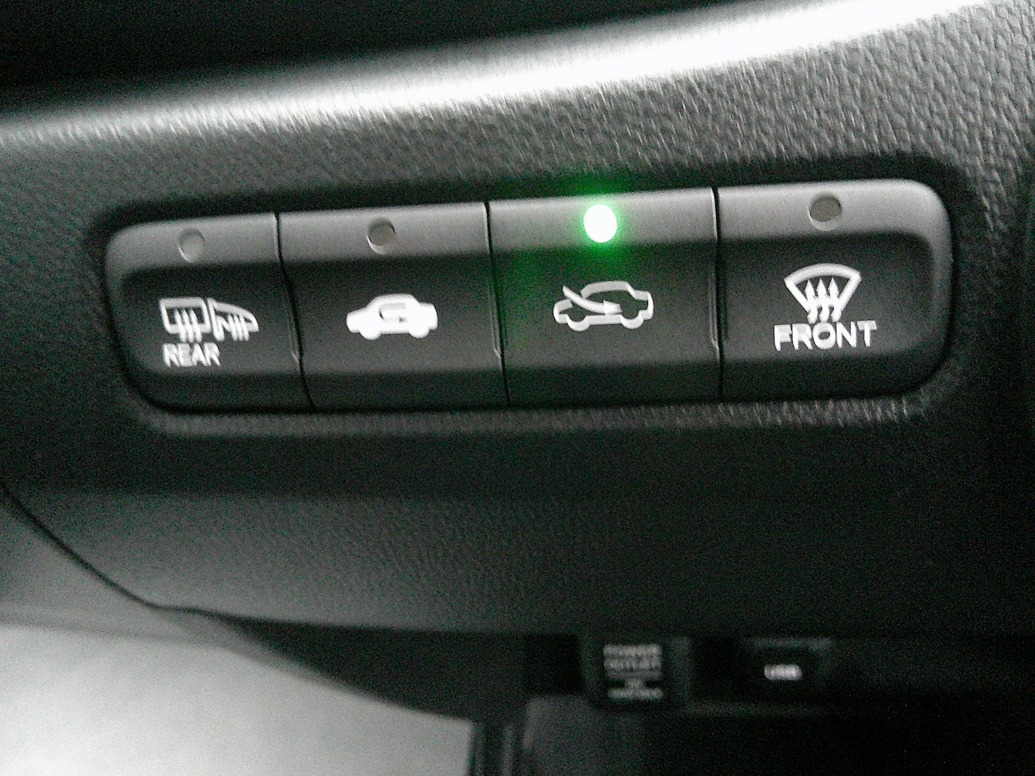 Used Honda Jazz 2014 for sale - 76547857: Photo 29