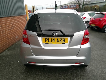 Used Honda Jazz 2014 for sale - 76547857: Photo