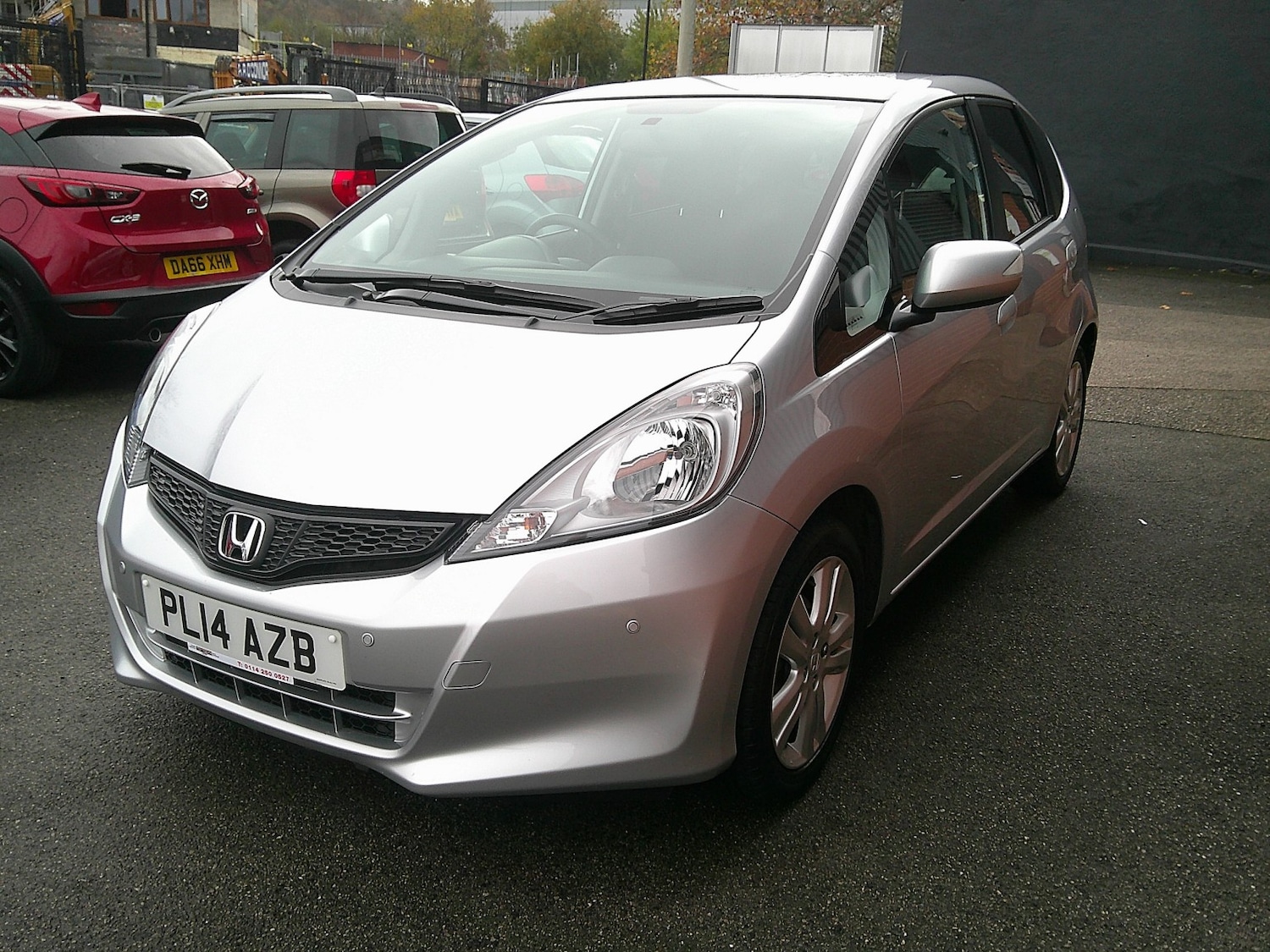 Used Honda Jazz 2014 for sale - 76547857: Photo 6