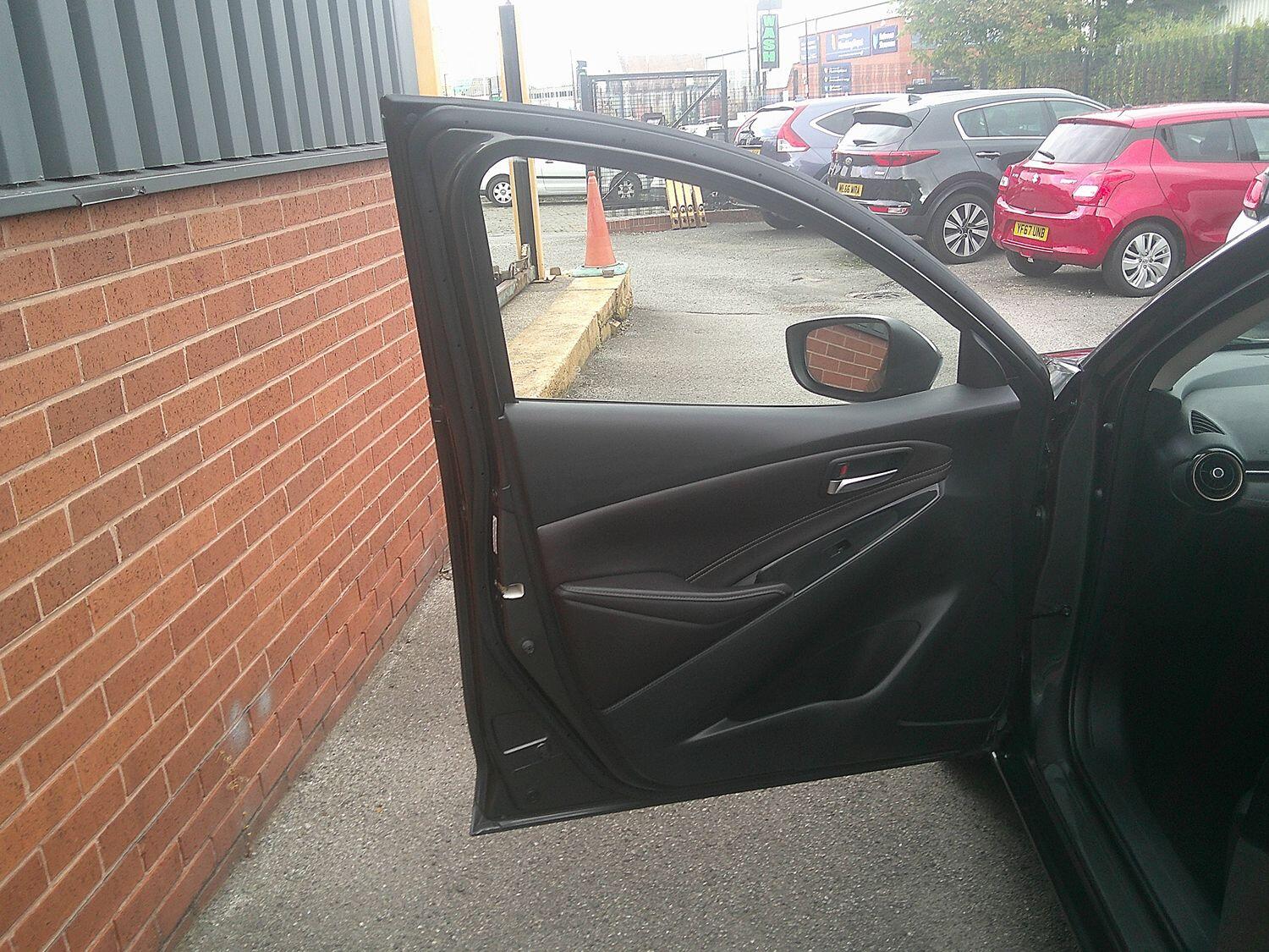 Used Mazda Mazda2 2018 for sale - 76107293: Photo 15