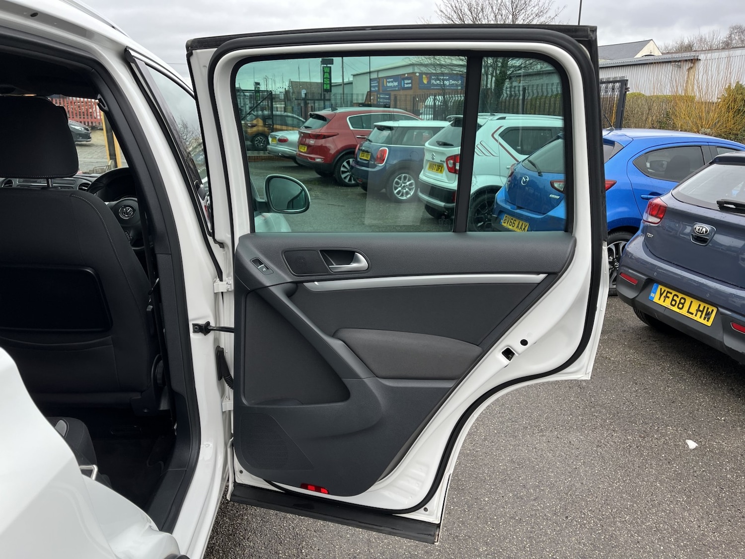 Used Volkswagen Tiguan 2013 for sale - 77622512: Photo 18