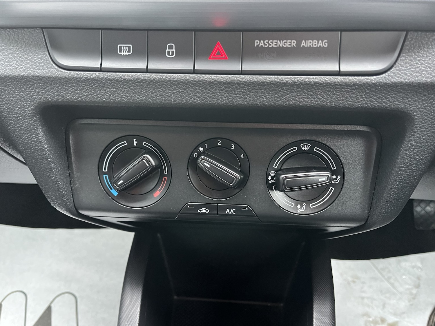 Used Skoda Yeti 2016 for sale - 77535927: Photo 33