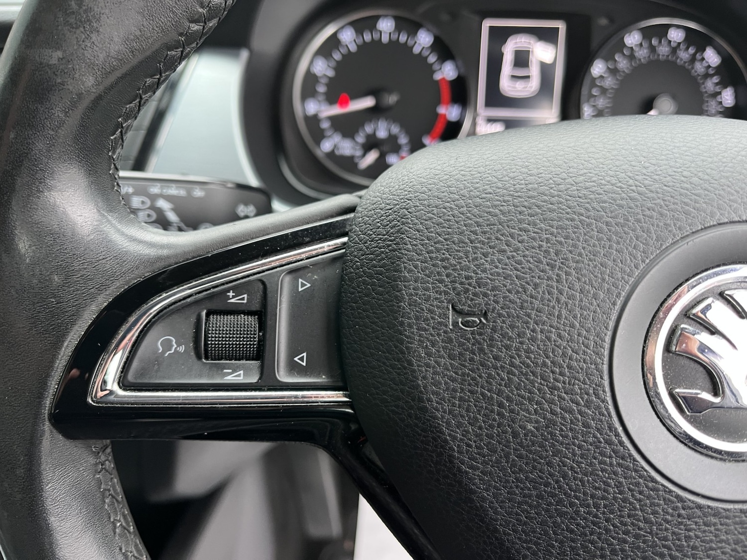 Used Skoda Yeti 2016 for sale - 77535927: Photo 35