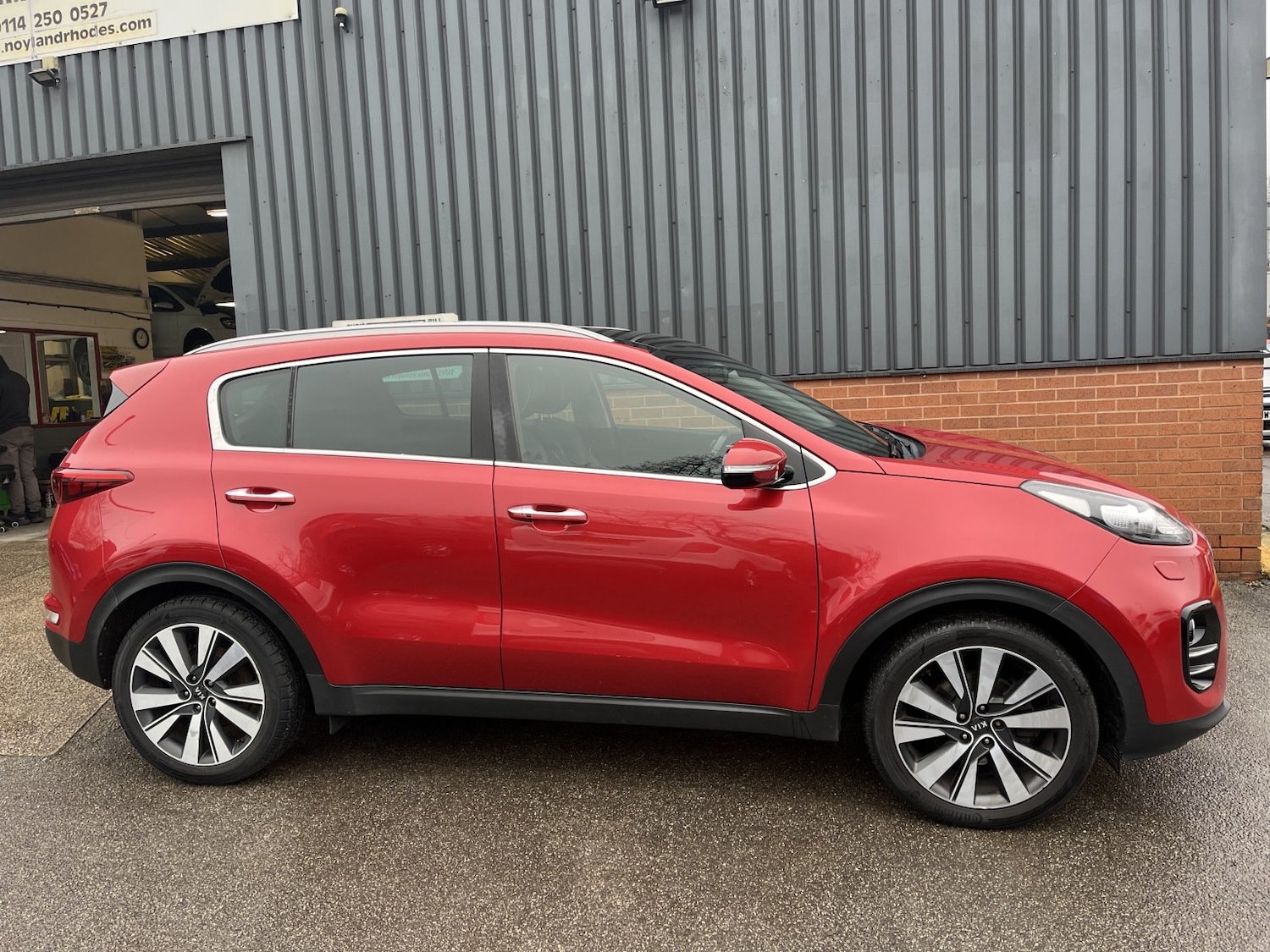 Used Kia Sportage 2017 for sale - 77535870: Photo 2