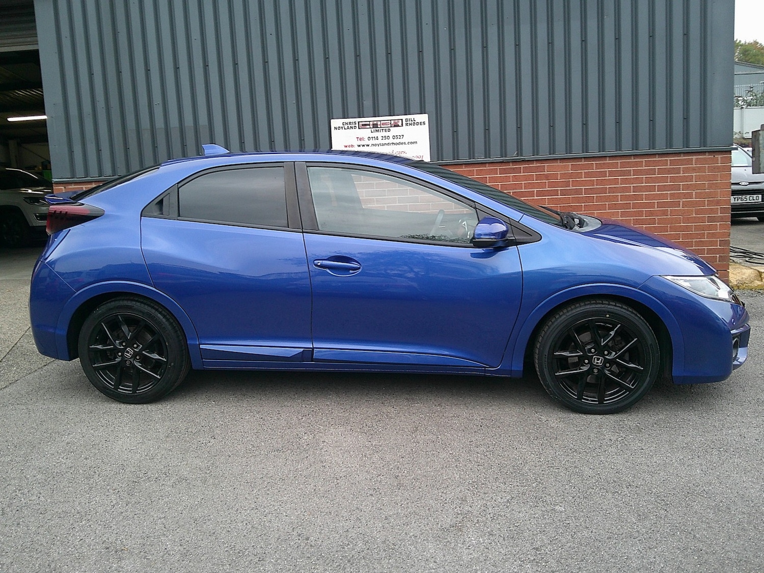 Used Honda Civic 2016 for sale - 76369225: Photo 2