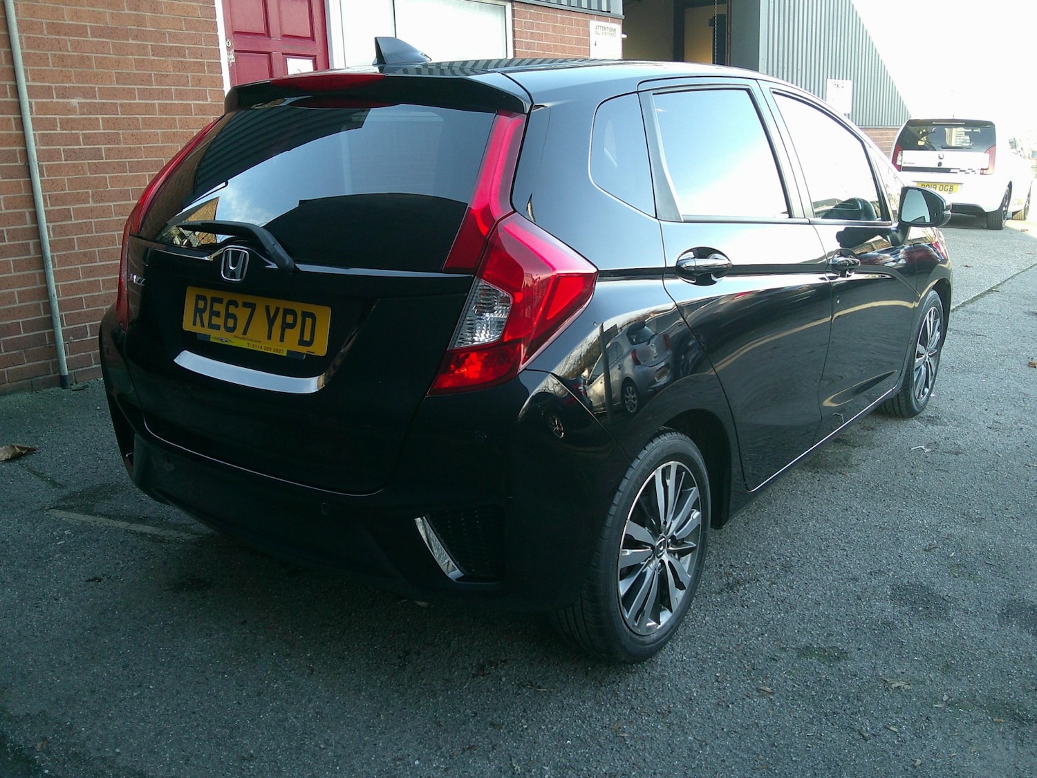 Used Honda Jazz 2017 for sale - 76547865: Photo 3