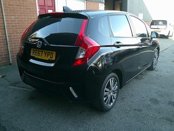 Used Honda Jazz 2017 for sale - 76547865: Photo