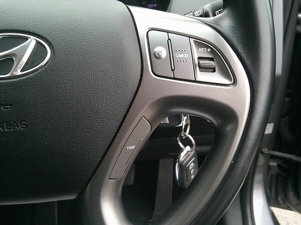 Used Hyundai Ix35 2013 for sale - 76107313: Photo 32