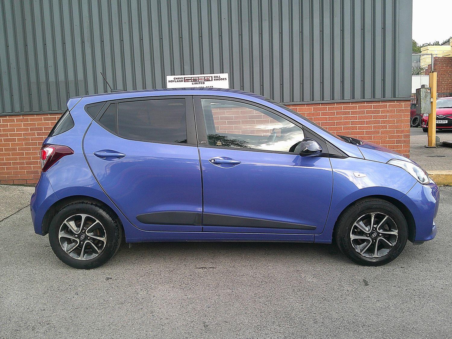 Used Hyundai i10 2018 for sale - 76107223: Photo 2