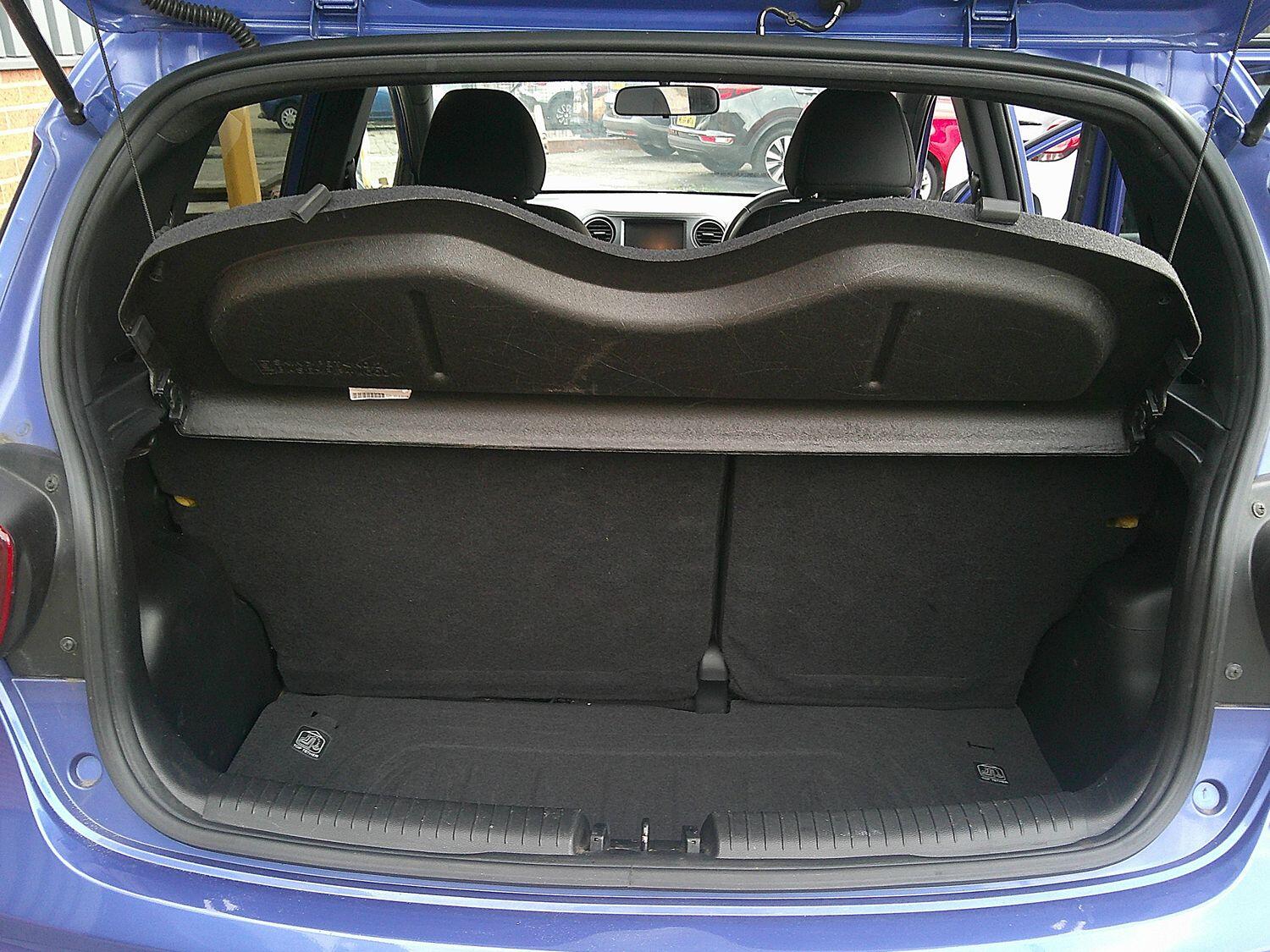 Used Hyundai i10 2018 for sale - 76107223: Photo 21