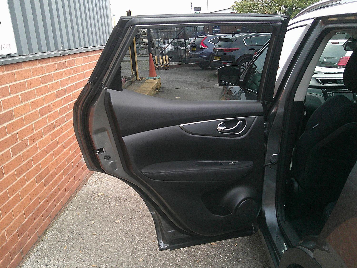 Used Nissan Qashqai 2017 for sale - 76107443: Photo 16