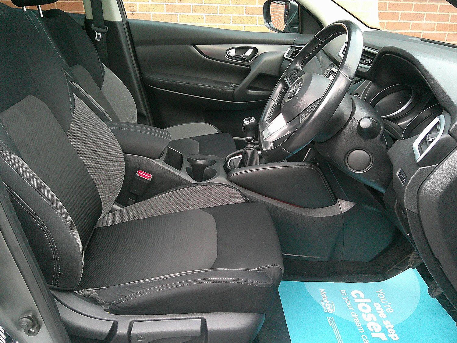 Used Nissan Qashqai 2017 for sale - 76107443: Photo 19