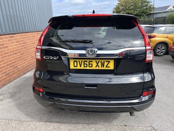 Used Honda CR-V 2017 for sale - 79819680: Photo