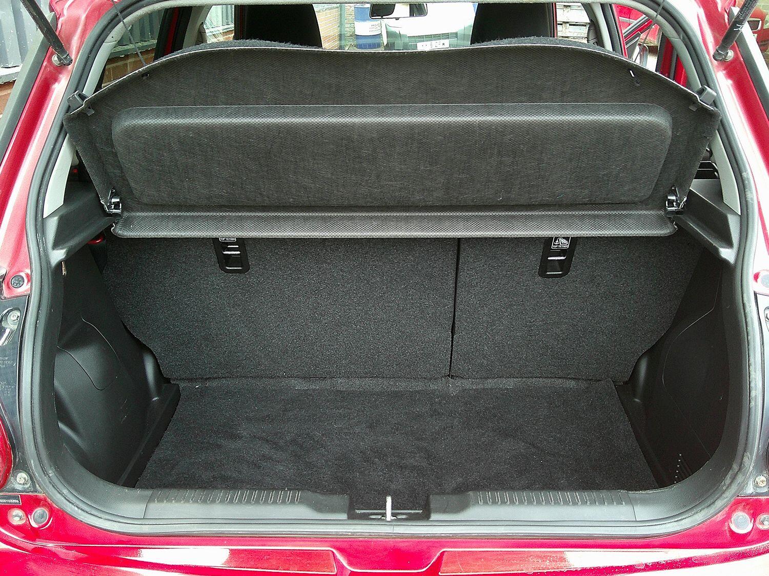 Used Suzuki Swift 2017 for sale - 76794201: Photo 21